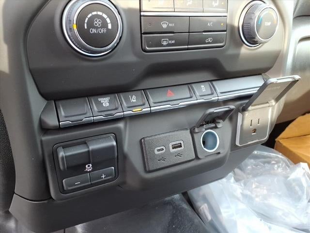 2025 Chevrolet Silverado 3500 HD Chassis Cab Work Truck