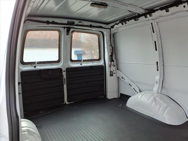 2025 Chevrolet Express Cargo 2500 Base