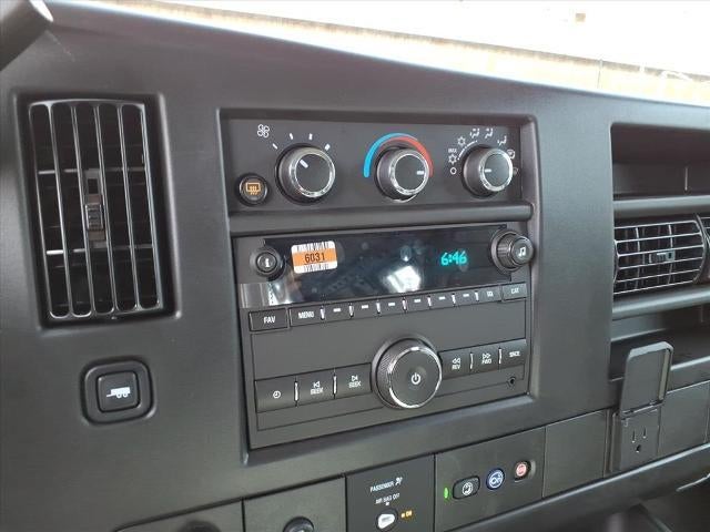 2025 Chevrolet Express Cargo 2500 Base