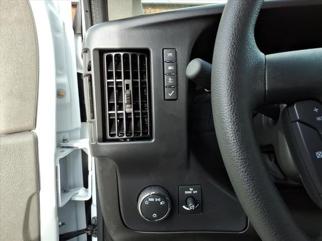 2025 Chevrolet Express Cargo 2500 Base