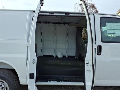 2025 Chevrolet Express Cargo Base