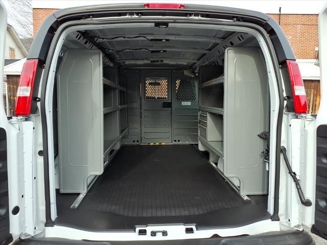 2025 Chevrolet Express Cargo 2500 Base