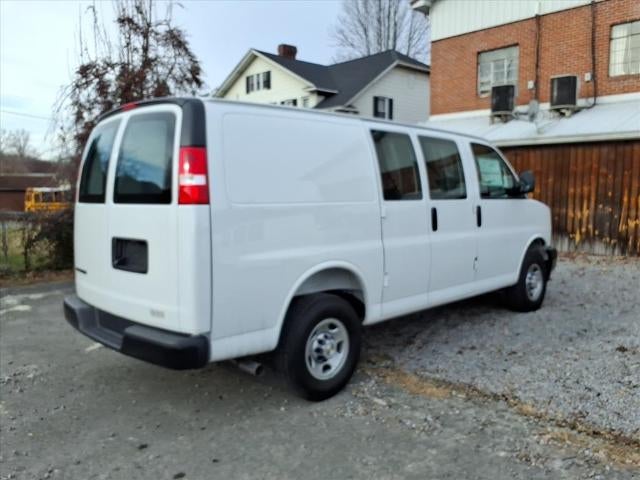 2025 Chevrolet Express Cargo 2500 Base