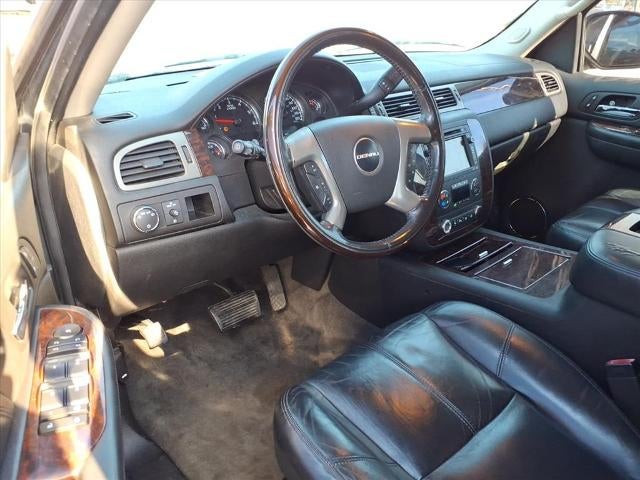 2008 GMC Yukon XL Base