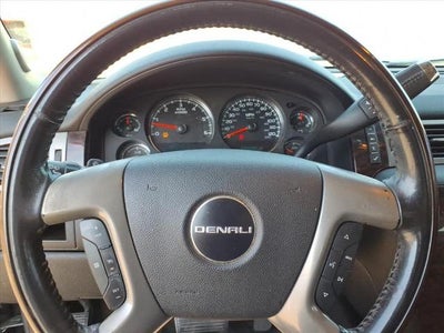 2008 GMC Yukon XL Base