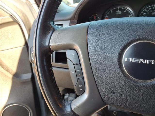 2008 GMC Yukon XL Base