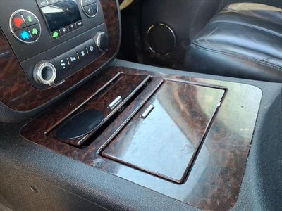 2008 GMC Yukon XL Base