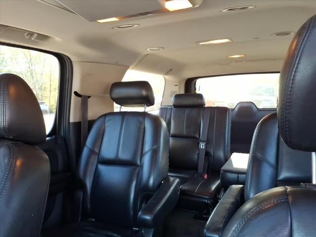 2008 GMC Yukon XL Base