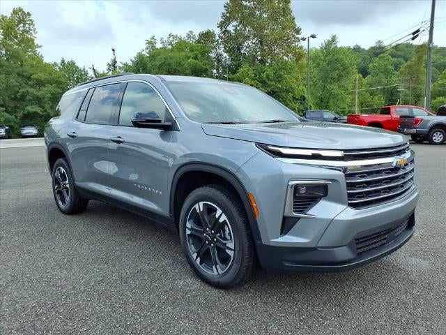 2027 Chevrolet Traverse LT - Photo 11