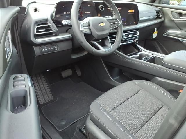 2027 Chevrolet Traverse LT - Photo 16