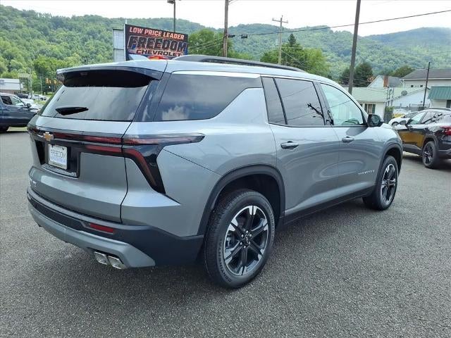 2027 Chevrolet Traverse LT - Photo 9