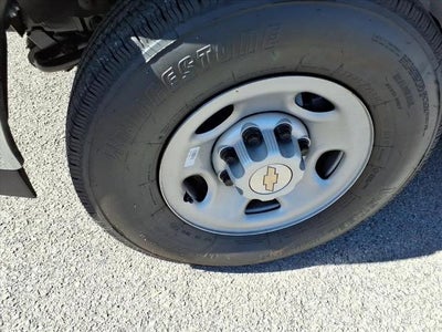 2025 Chevrolet Express Cutaway 3500 Base