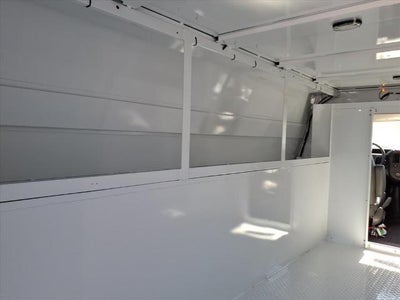 2025 Chevrolet Express Cutaway 3500 Base