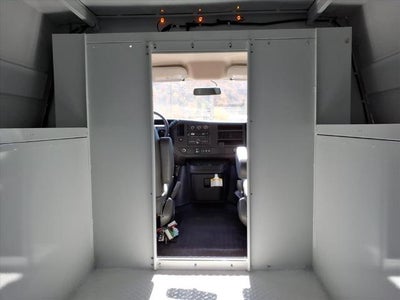 2025 Chevrolet Express Cutaway 3500 Base