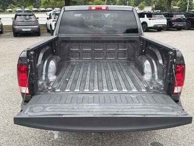 2020 RAM 1500 Classic Express Crew Cab 4x2 5'7" Box
