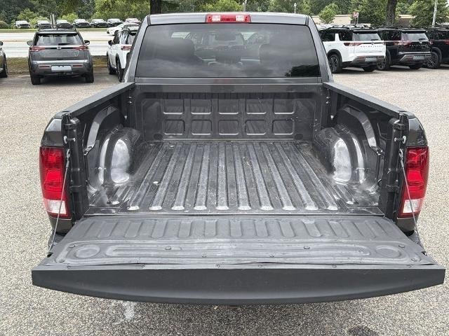 2020 RAM 1500 Classic Express Crew Cab 4x2 5'7" Box