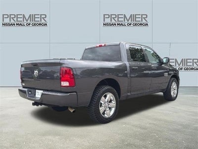 2020 RAM 1500 Classic Express Crew Cab 4x2 5'7" Box