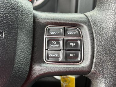 2020 RAM 1500 Classic Express Crew Cab 4x2 5'7" Box