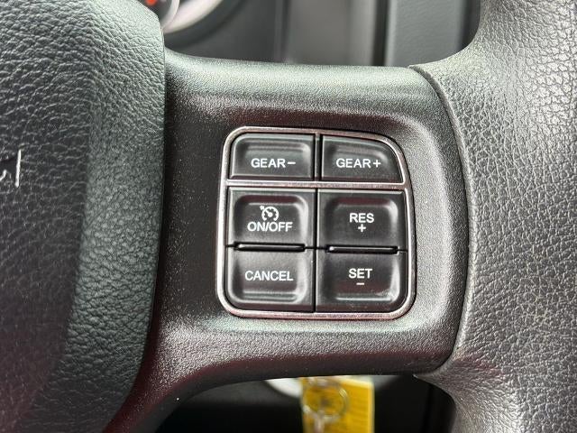 2020 RAM 1500 Classic Express Crew Cab 4x2 5'7" Box
