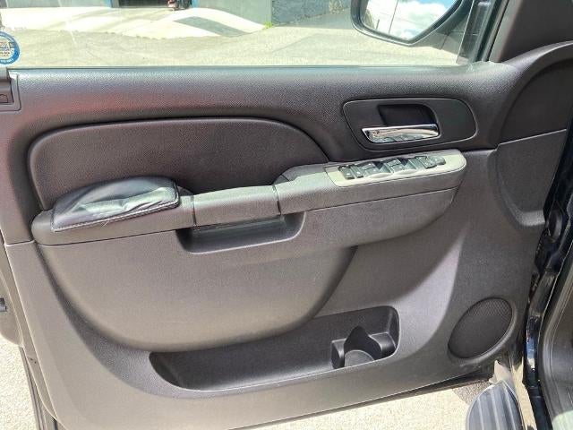 2012 Chevrolet Avalanche LS