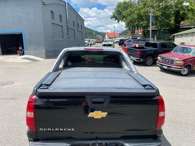 2012 Chevrolet Avalanche LS