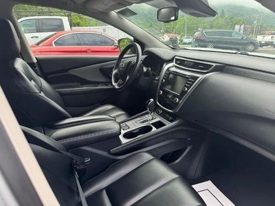 2023 Nissan Murano SV