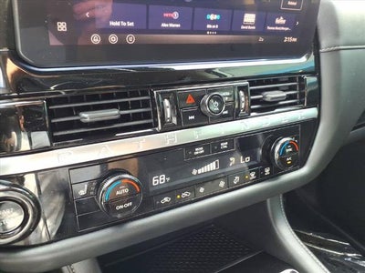 2026 Nissan Pathfinder SV