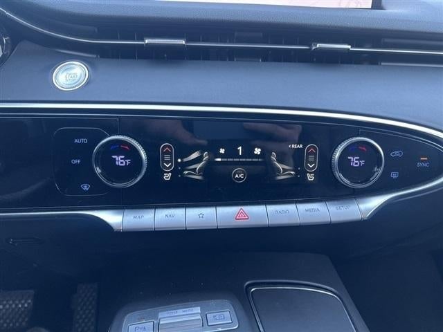 2025 Genesis GV70 2.5T