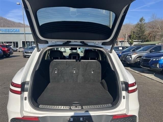 2025 Genesis GV70 2.5T