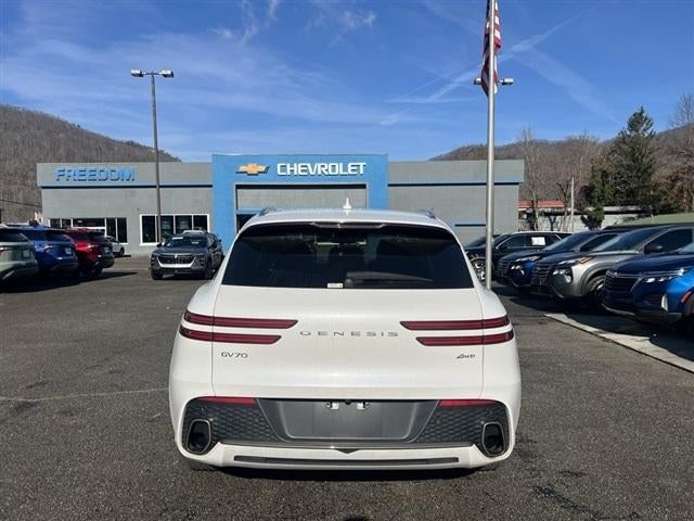 2025 Genesis GV70 2.5T