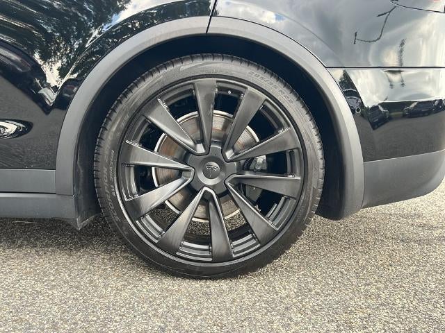 2023 Tesla Model X Base