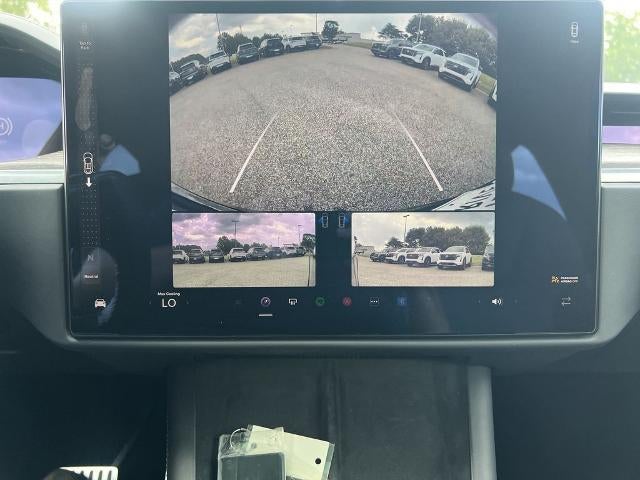 2023 Tesla Model X Base