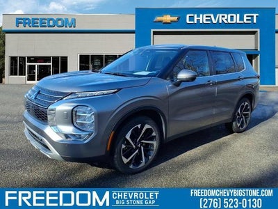 2024 Mitsubishi Outlander SE