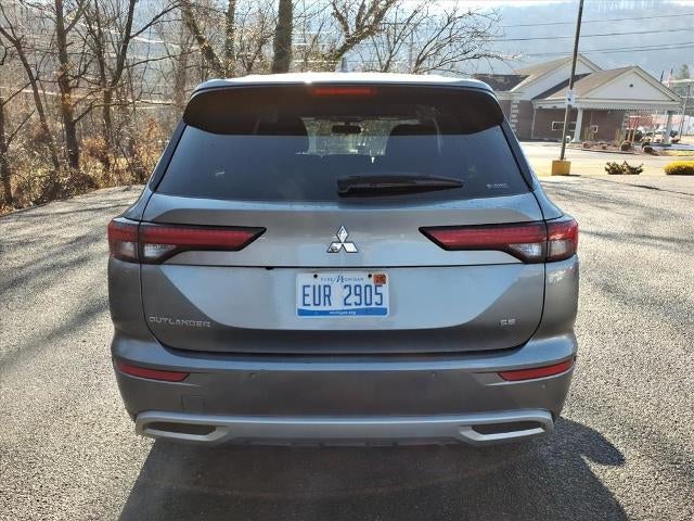 2024 Mitsubishi Outlander SE