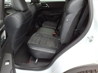 2024 Mitsubishi Outlander Plug-In Hybrid SE