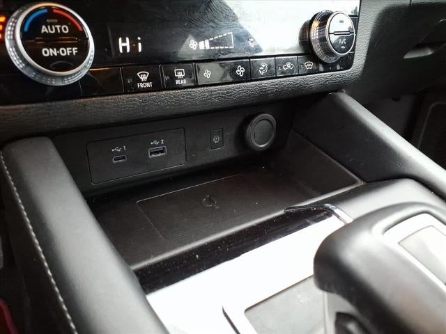 2024 Mitsubishi Outlander Plug-In Hybrid SE