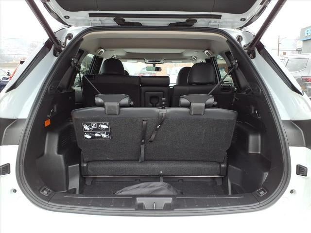 2024 Mitsubishi Outlander Plug-In Hybrid SE