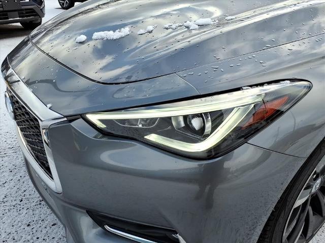 2017 INFINITI Q60 2.0t Premium