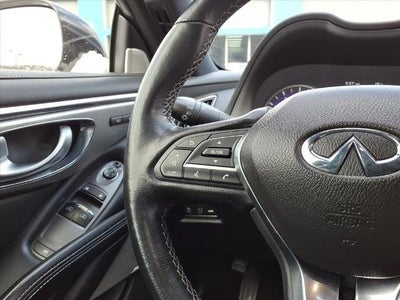 2017 INFINITI Q60 2.0t Premium