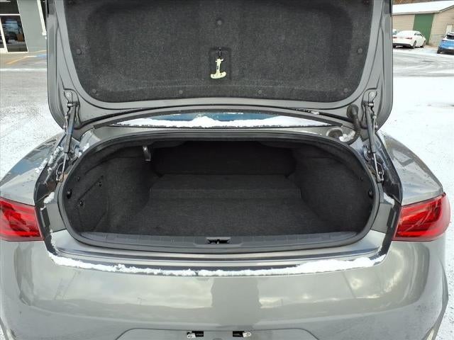 2017 INFINITI Q60 2.0t Premium