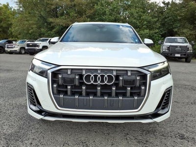 2025 Audi Q7 Premium Plus