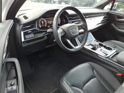 2025 Audi Q7 Premium Plus