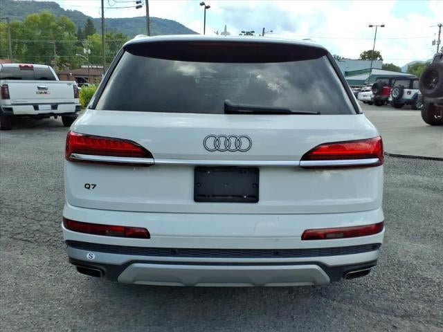 2025 Audi Q7 Premium Plus