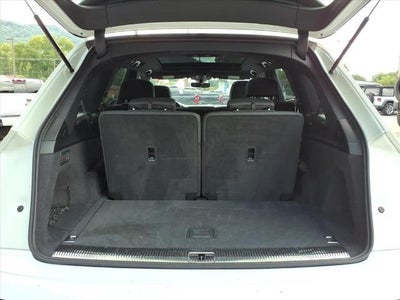 2025 Audi Q7 Premium Plus