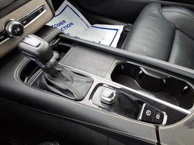 2022 Volvo XC90 Inscription