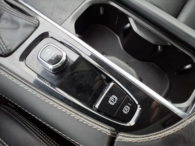 2022 Volvo XC90 Inscription