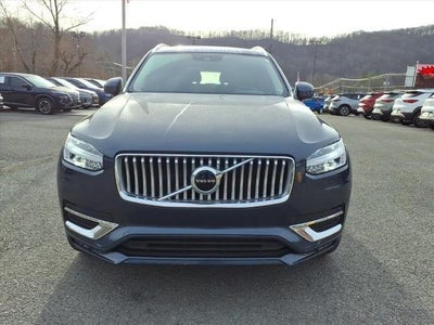 2022 Volvo XC90 Inscription