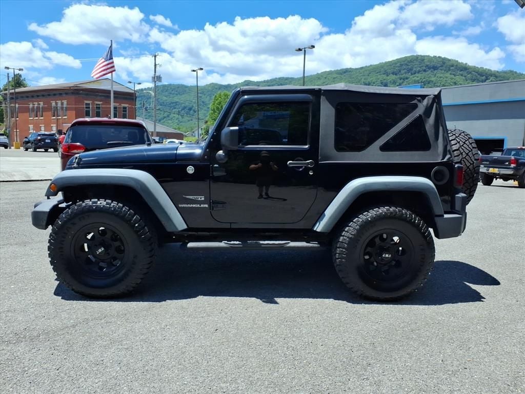 2013 Jeep Wrangler Sport 4WD