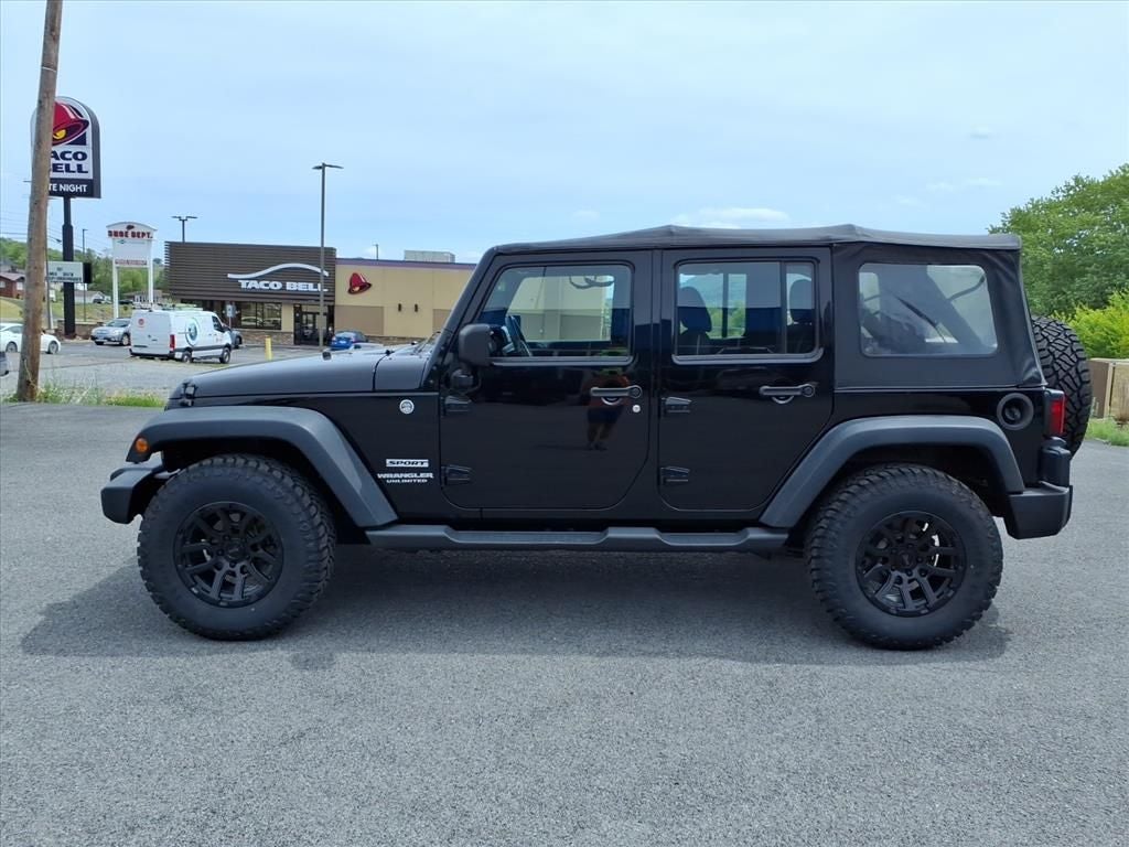2013 Jeep Wrangler Unlimited Sport