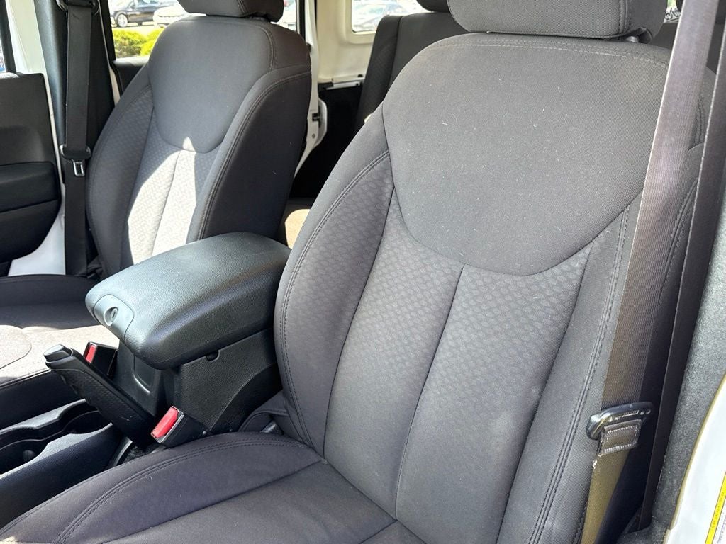 2013 Jeep Wrangler Unlimited Sport